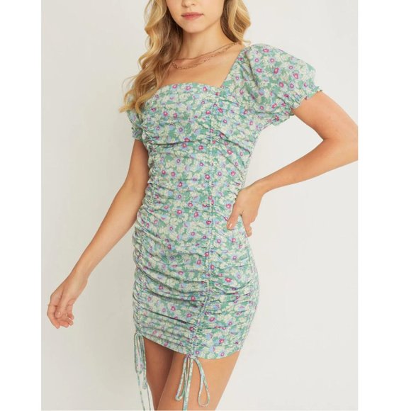 NWT Love Tree Green Floral Print Woven Print Drawstring Ruched Front Dress Large - Picture 1 of 14